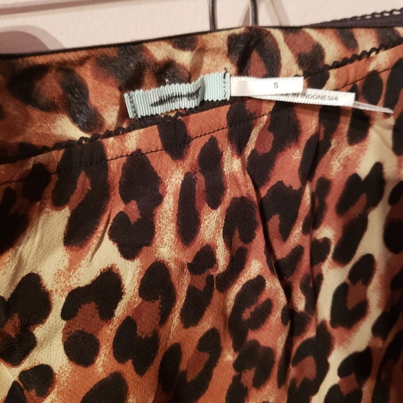 Urban outfitters leopard midi slip skirt - Picture 4 of 6